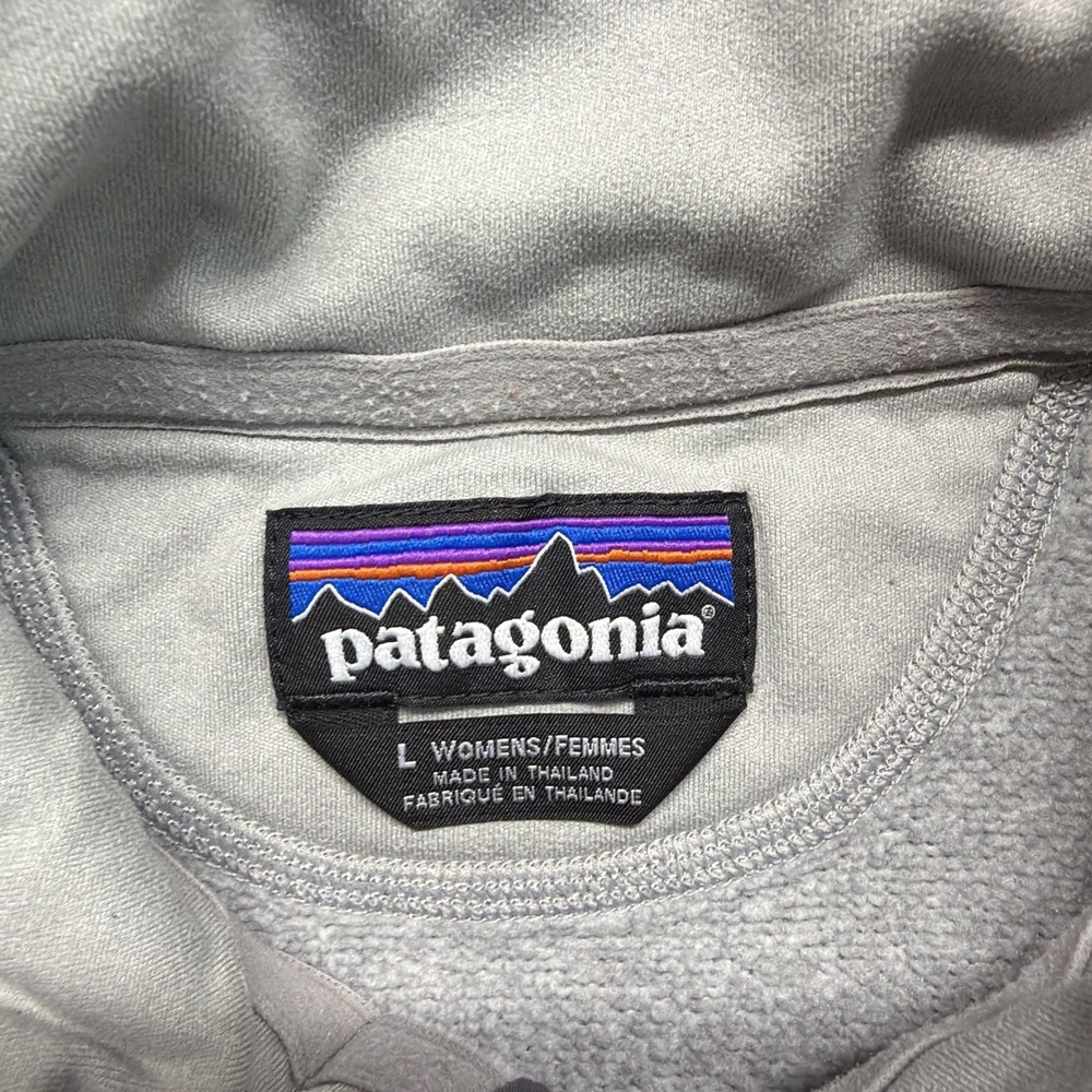 Patagonia Womens Large Gray 1/4 Button Snap Pullover Fleece - Picture 3 of 6